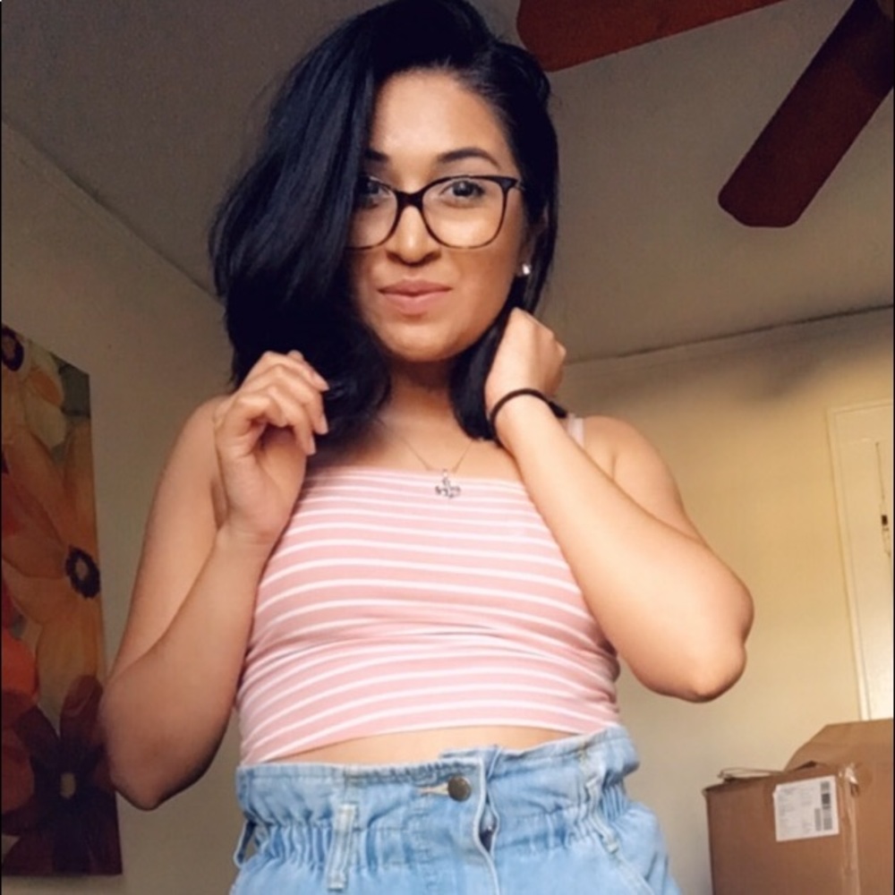 Meet your Posher, Nelly